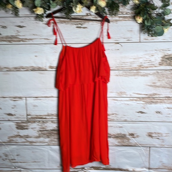 Women's Laundry Cherry Tomato Red Embroidered Shift Dress - Picture 3 of 3